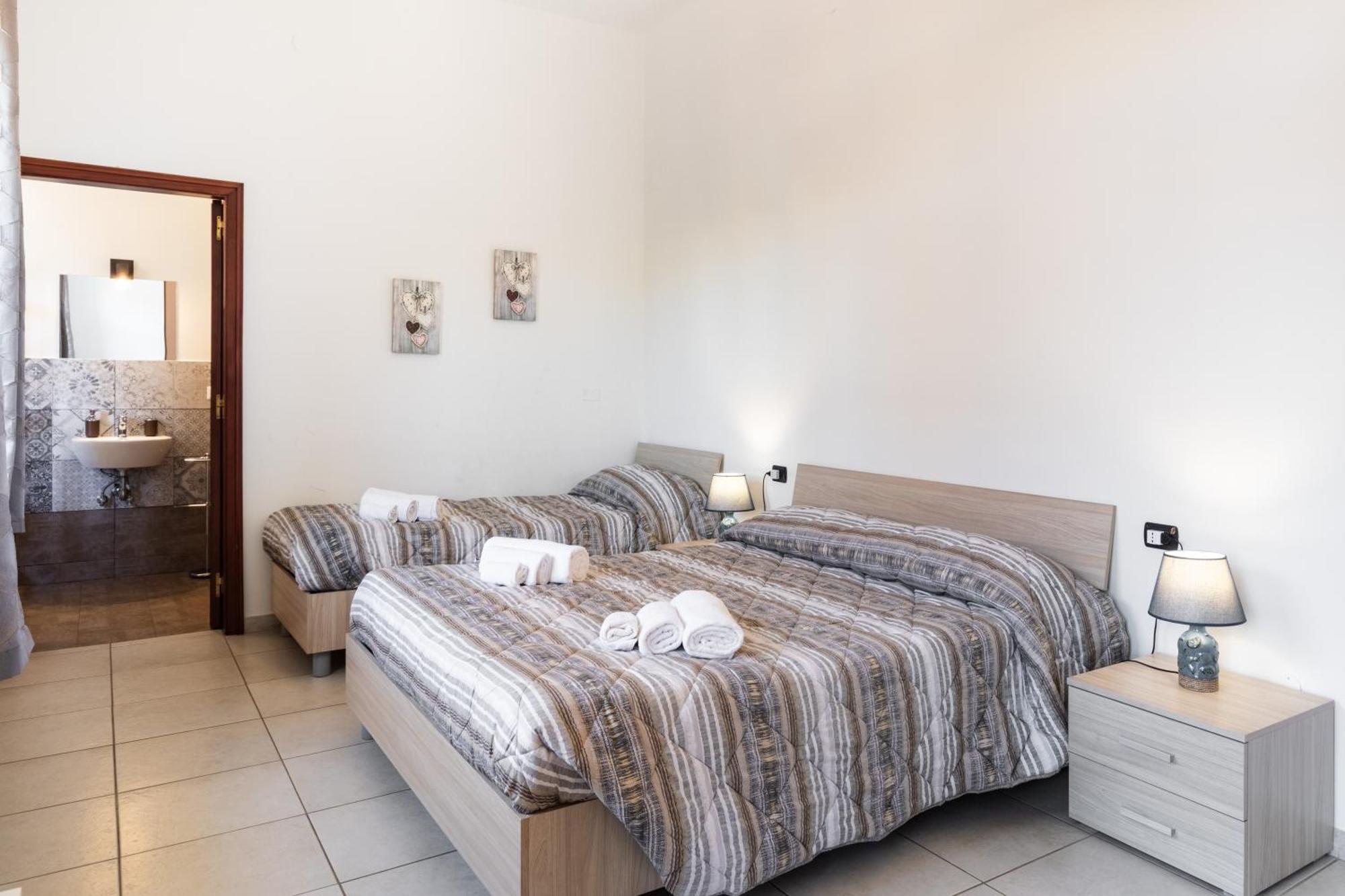 Le Torrette Rooms And Apartments Avola Luaran gambar